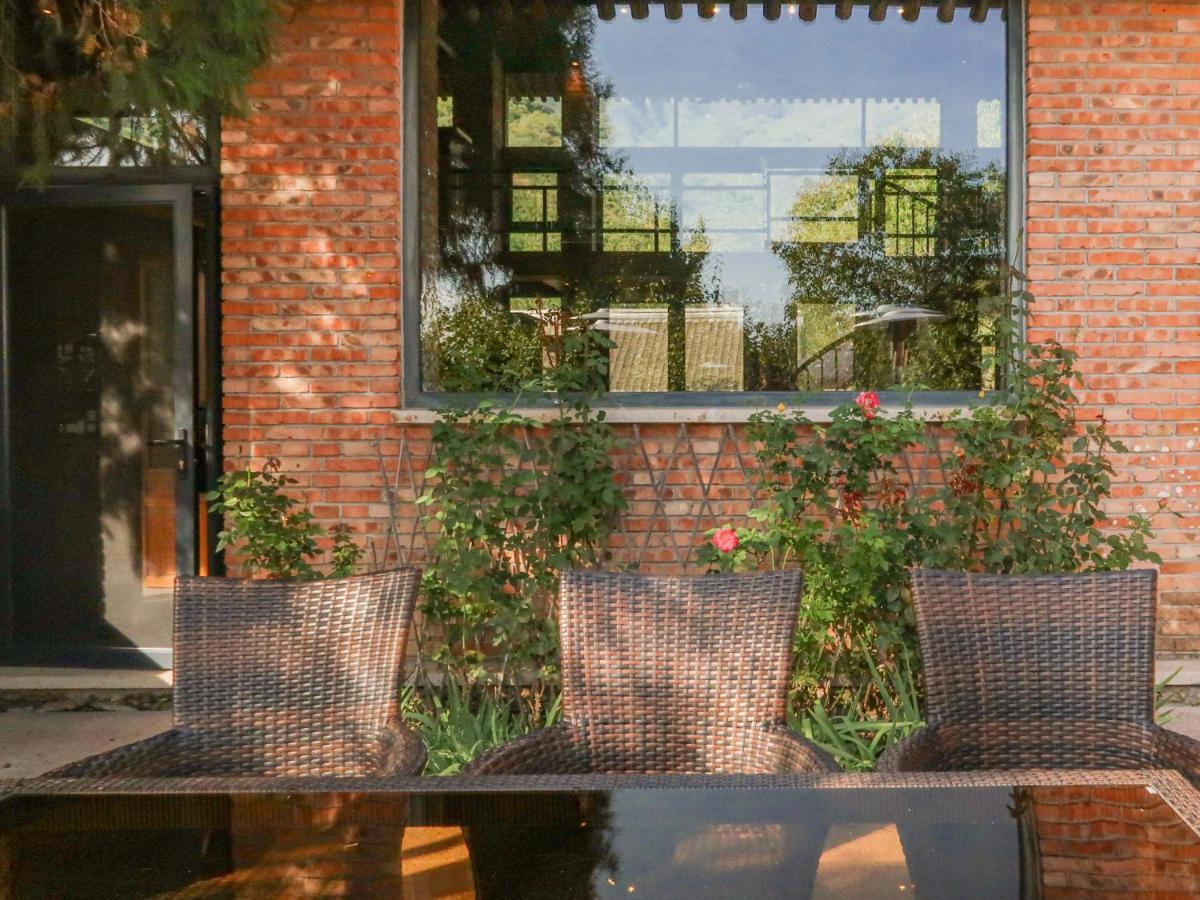 Sansa Village Boutique Hotel At Mutianyu Great Wall Huairou Bagian luar foto