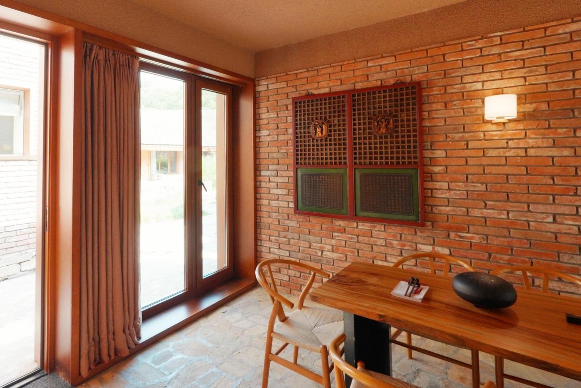 Sansa Village Boutique Hotel At Mutianyu Great Wall Huairou Bagian luar foto