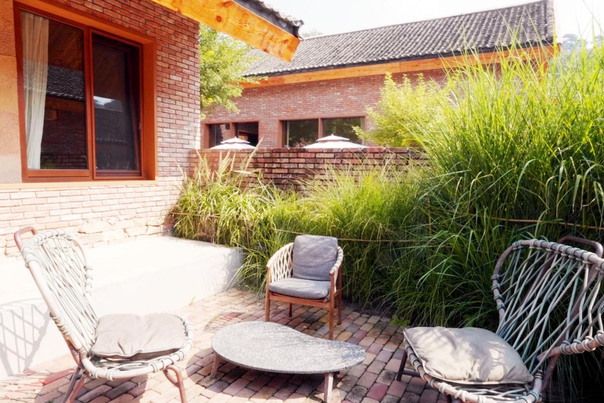 Sansa Village Boutique Hotel At Mutianyu Great Wall Huairou Bagian luar foto